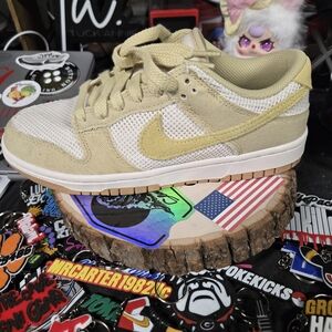 Nike Light Yellow and White Mesh Sneakers